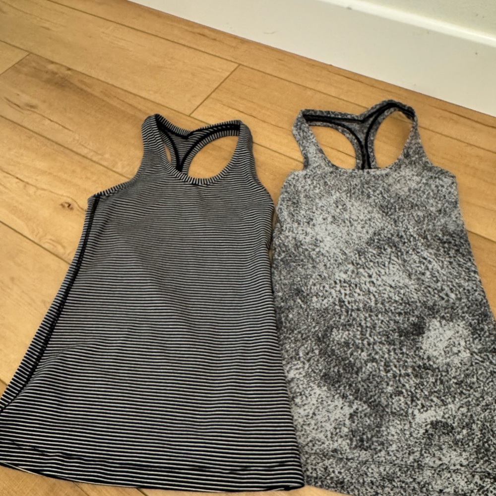 Lululemon Athletica Black and Gray Striped Racerback Tanks Sz 6 (2)